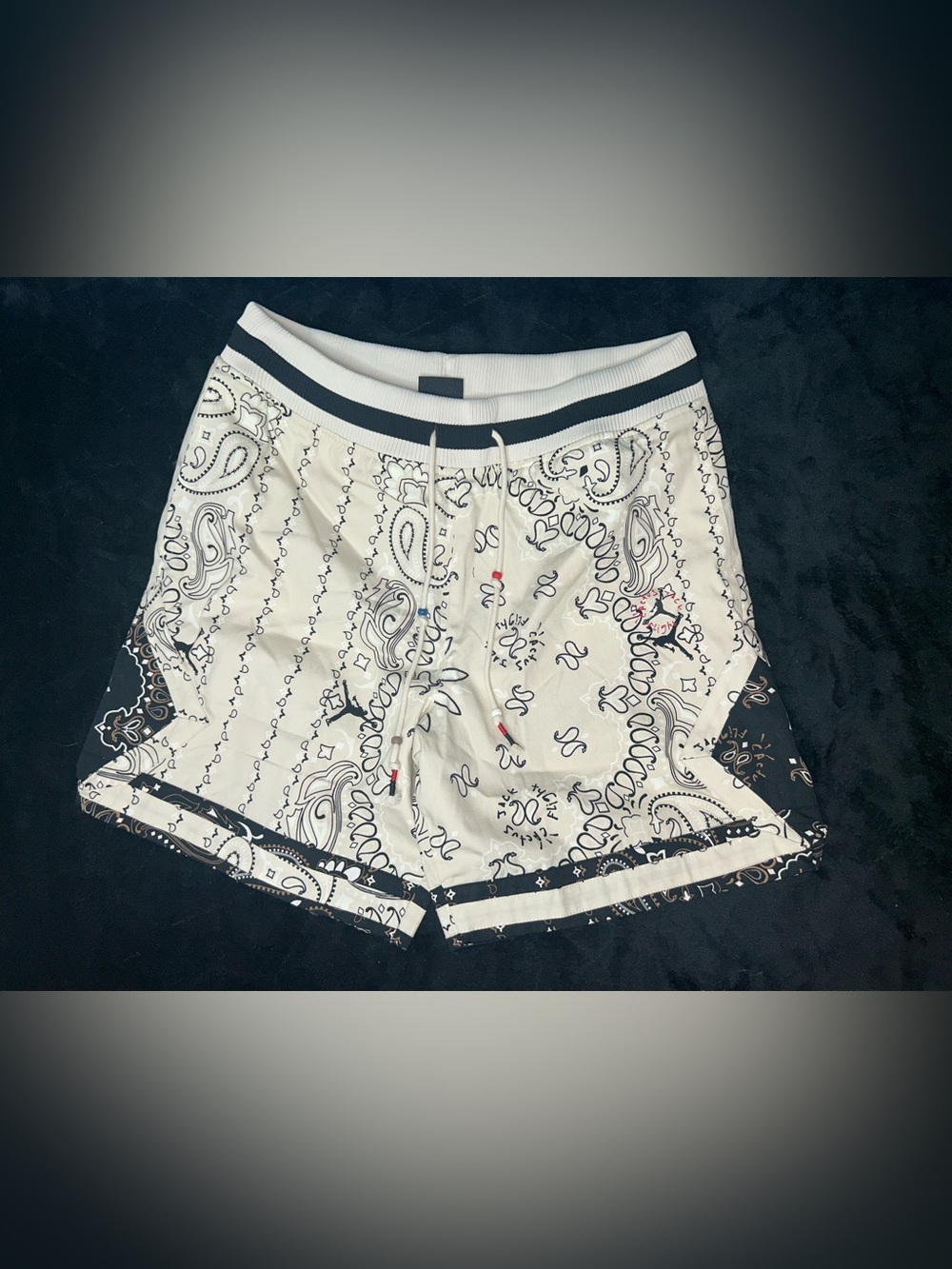 Air  Jordan Travis Scott Paisley Shorts Orewood DO4099-104 Size Medium Deadstock